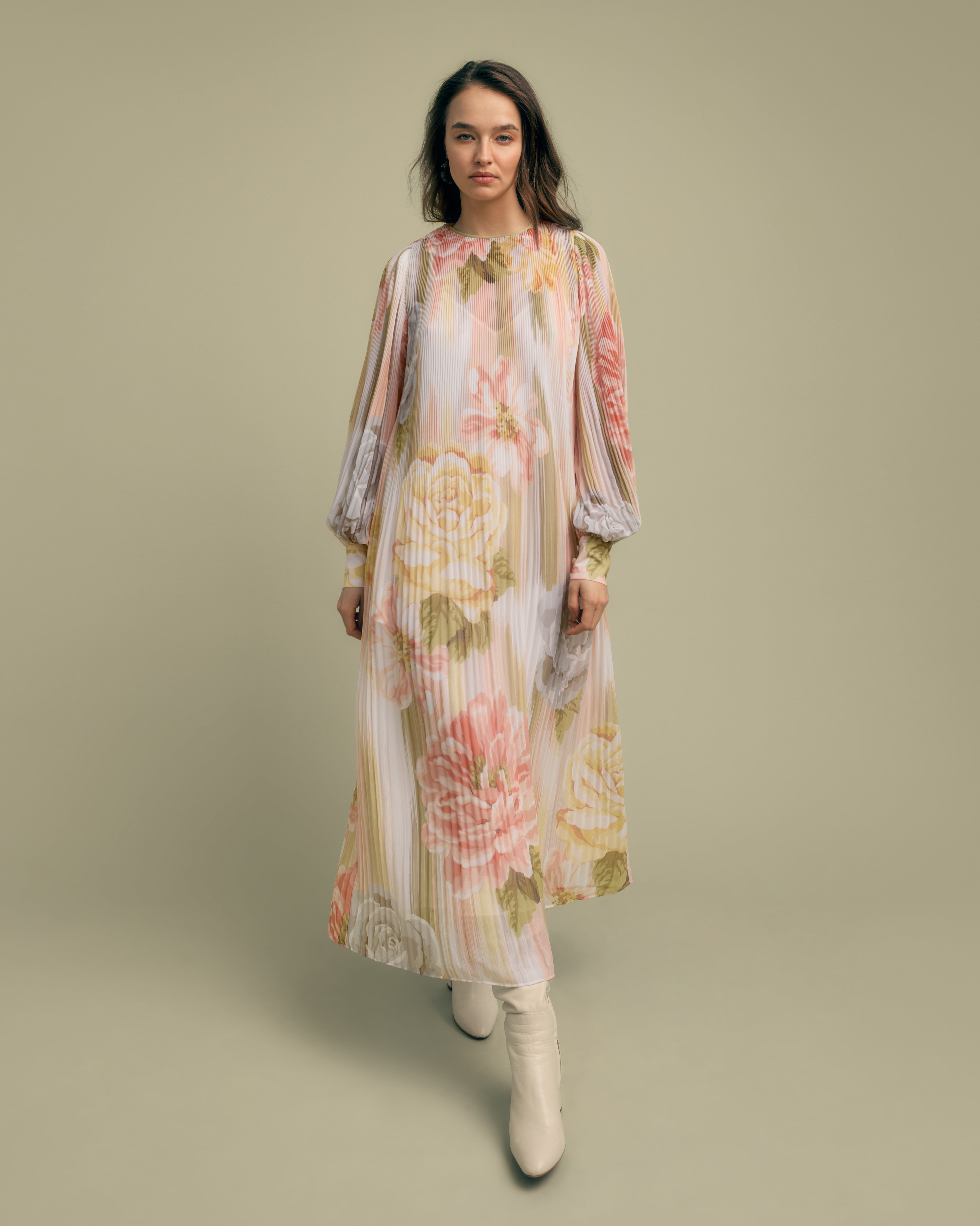 Florere Floral Print Pleated Midi Dress With Tie Back