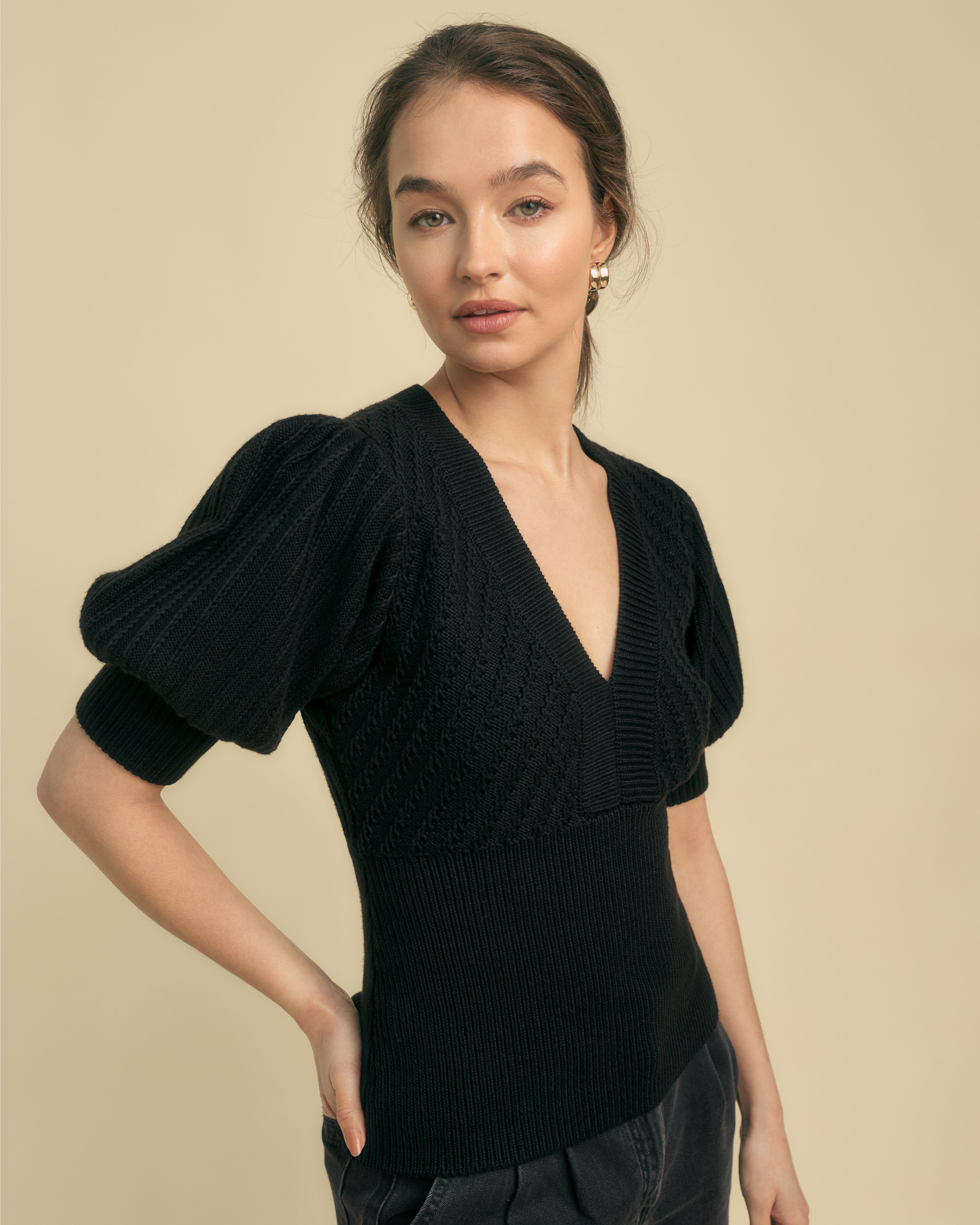 Florere black cotton knitted top with rib waistband