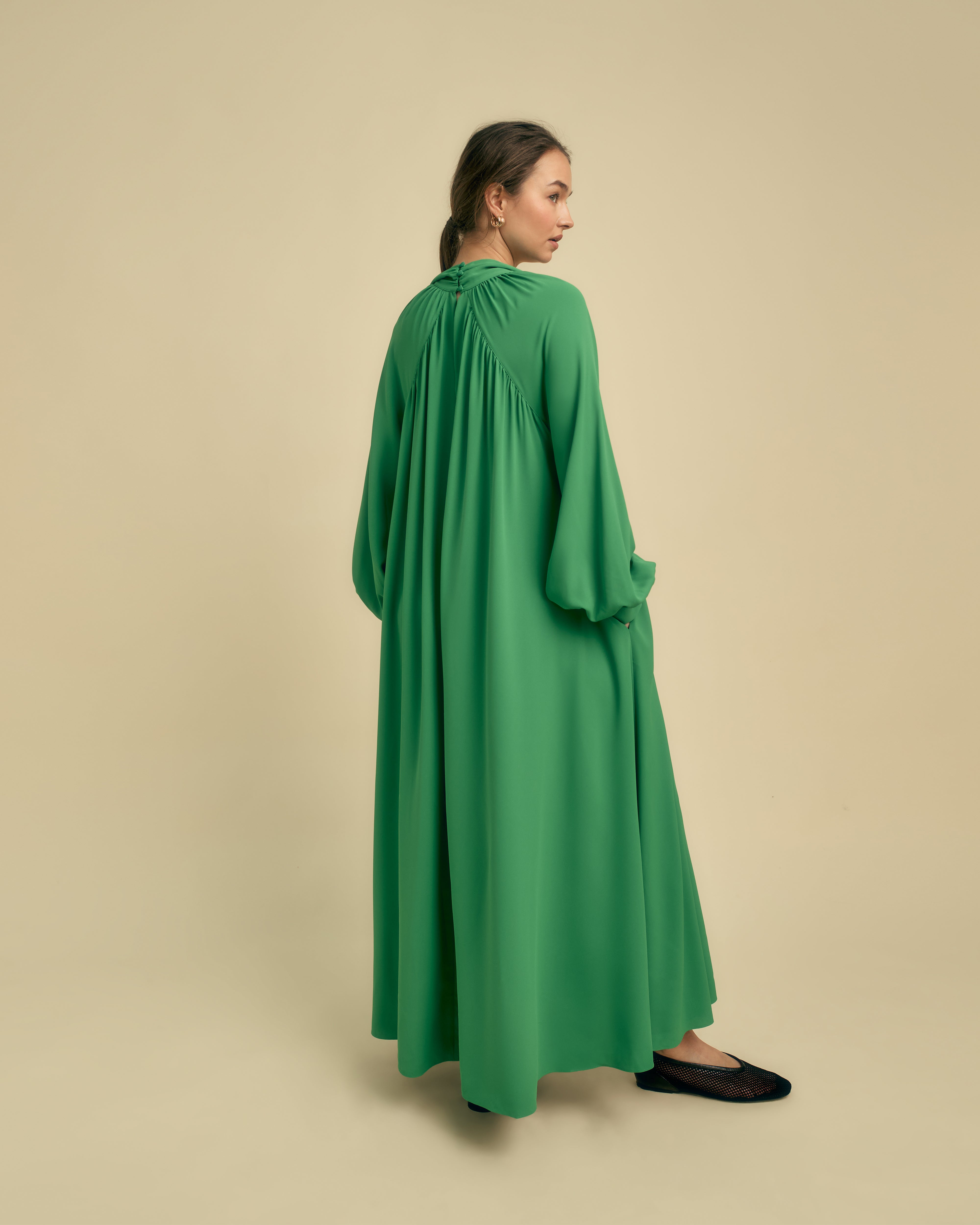 FLORERE Long Sleeve green Tie Neck Midi Dress Florere FLORERE Long Sleeve green Tie Neck Midi Dress Florere
