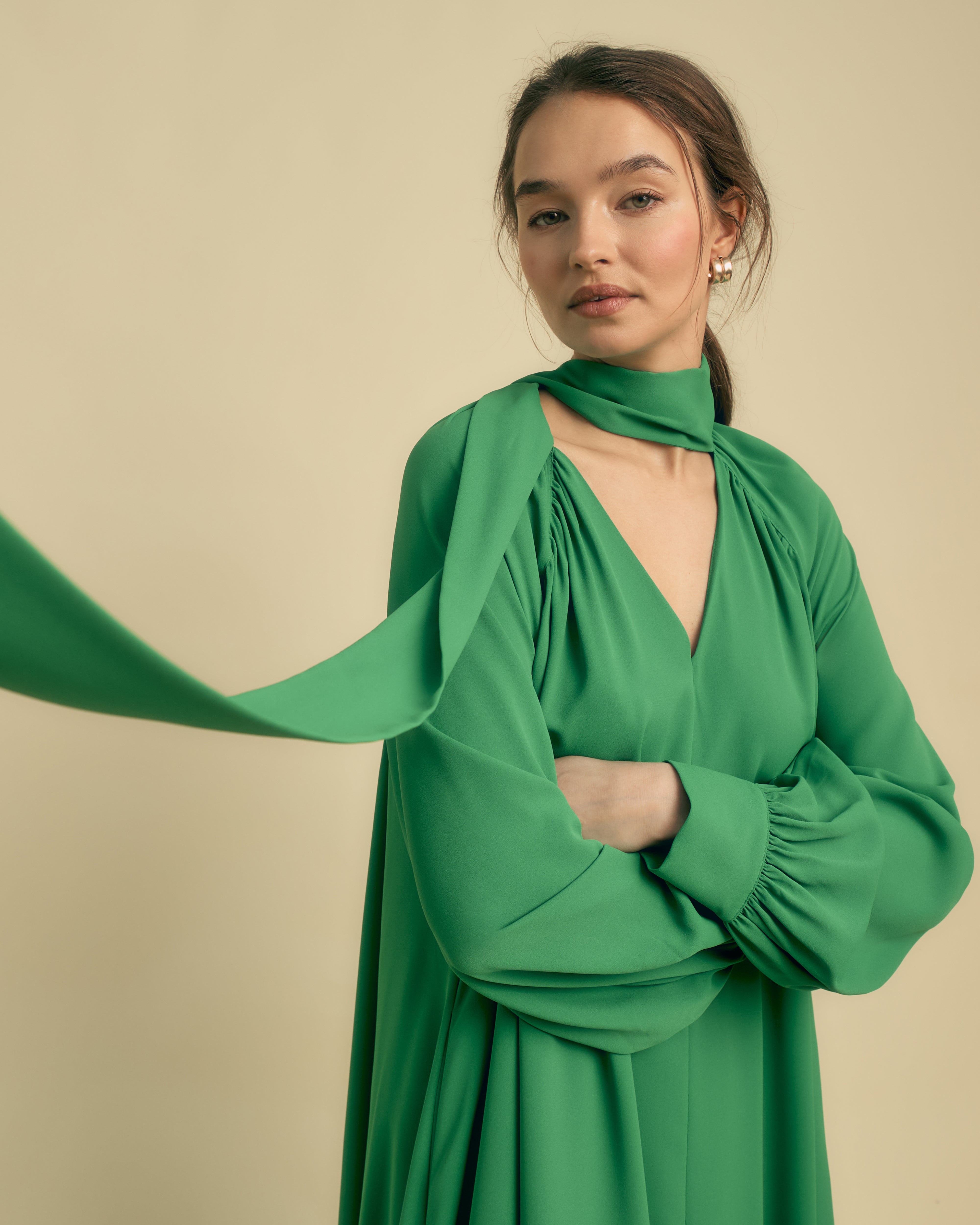 FLORERE Long Sleeve green Tie Neck Midi Dress Florere FLORERE Long Sleeve green Tie Neck Midi Dress Florere