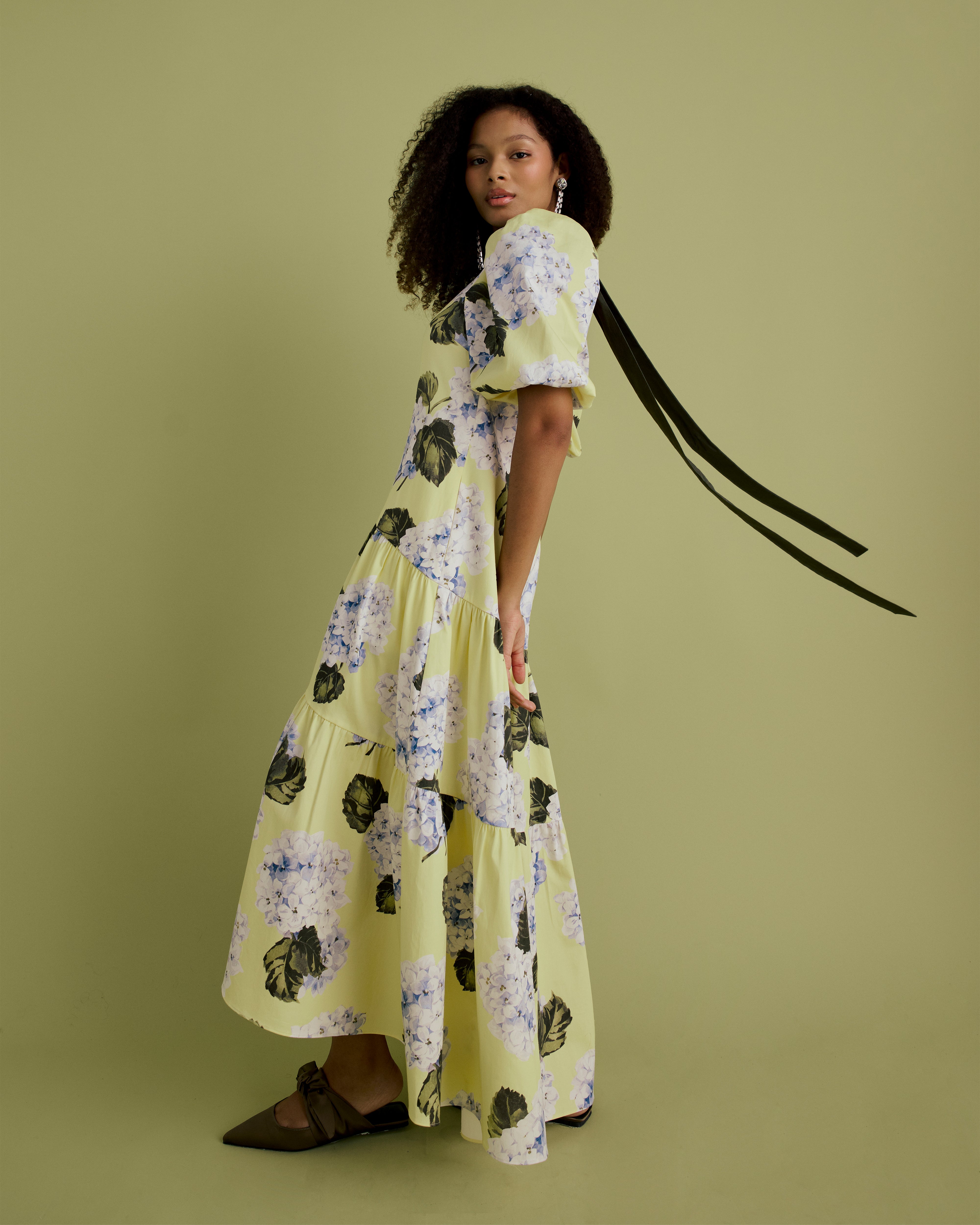 Puff Sleeve Tie Back Midi Dress