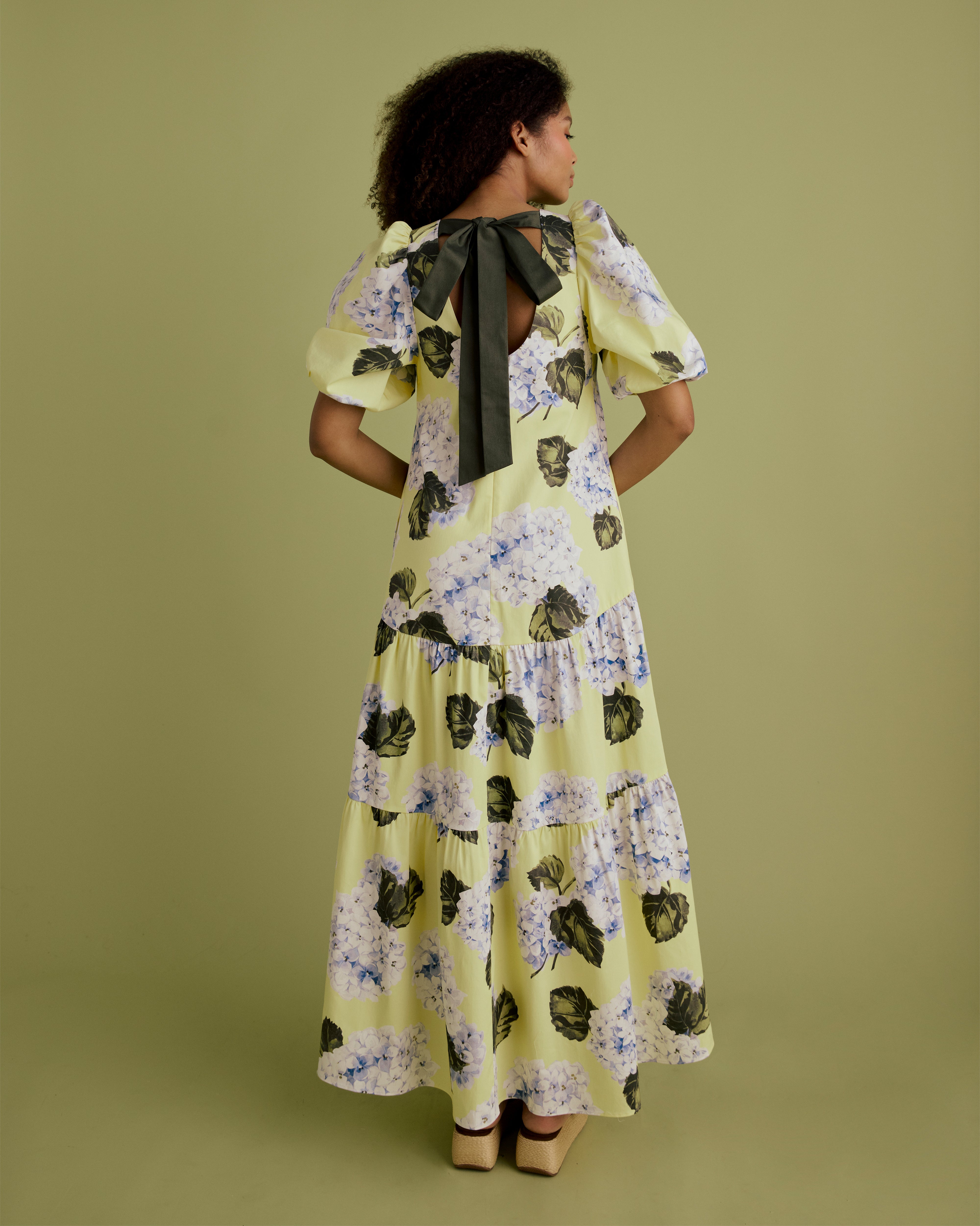 Puff Sleeve Tie Back Midi Dress