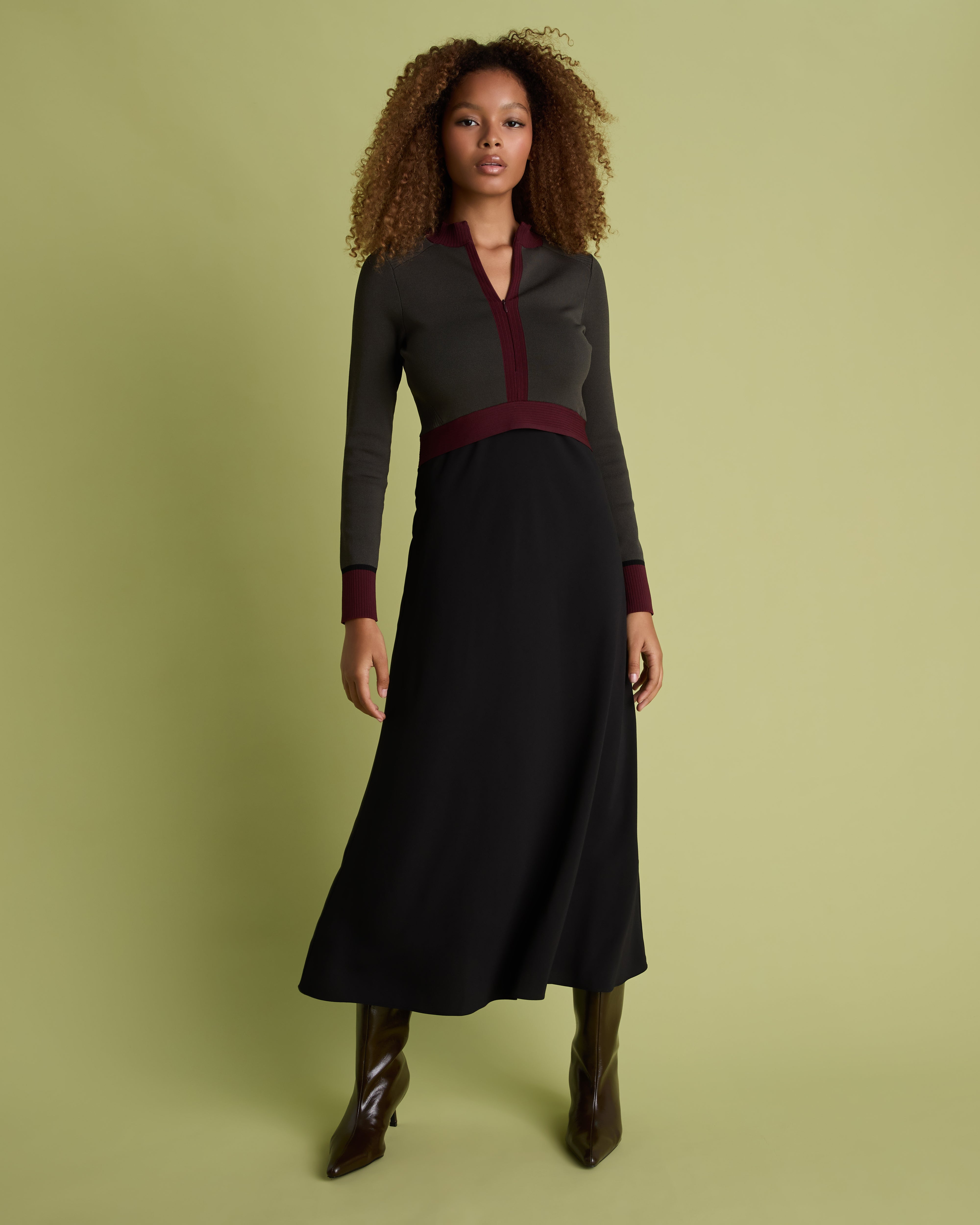 Colourblock Knit and Woven Midi Dress