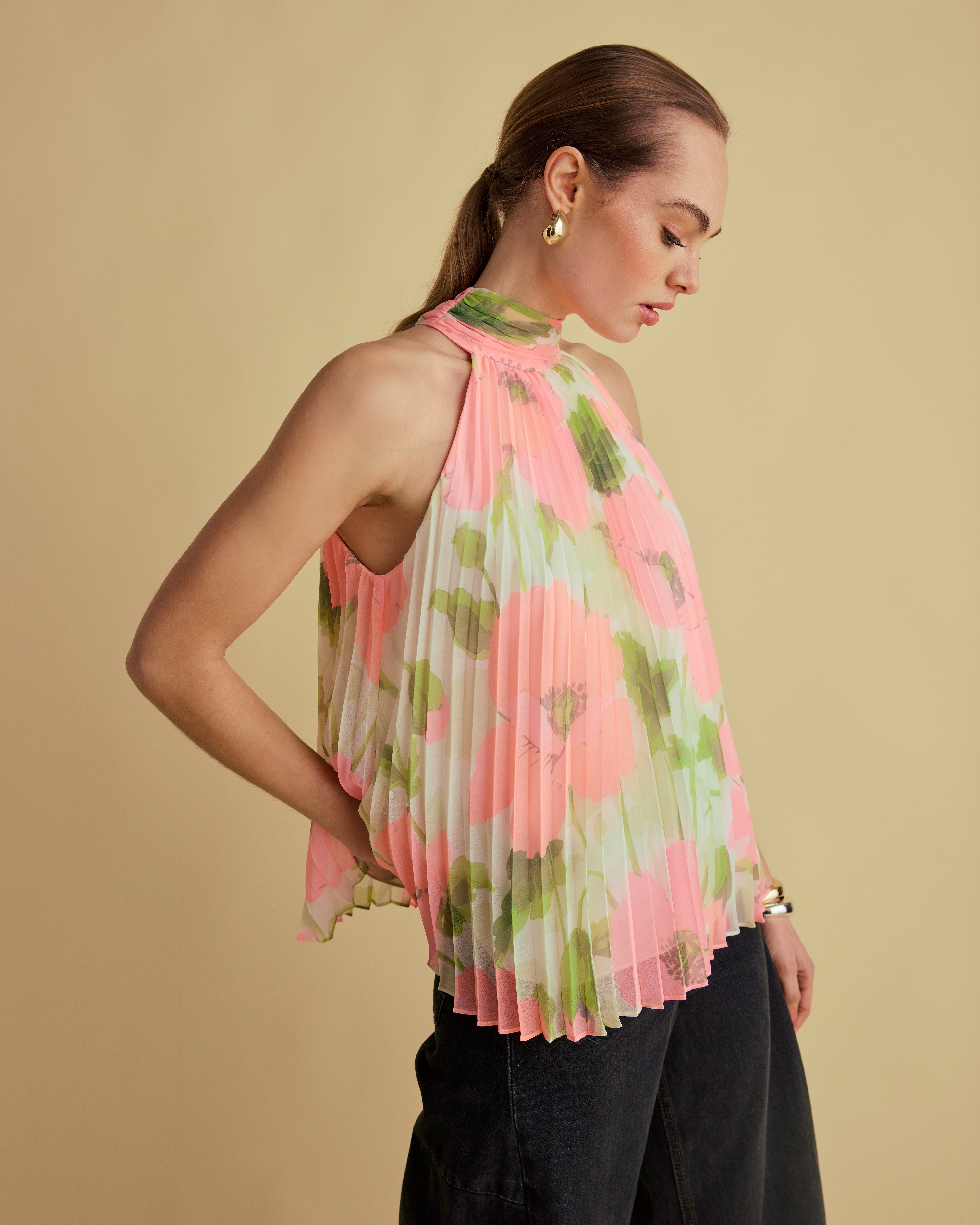 Tie Back Print Halter Top