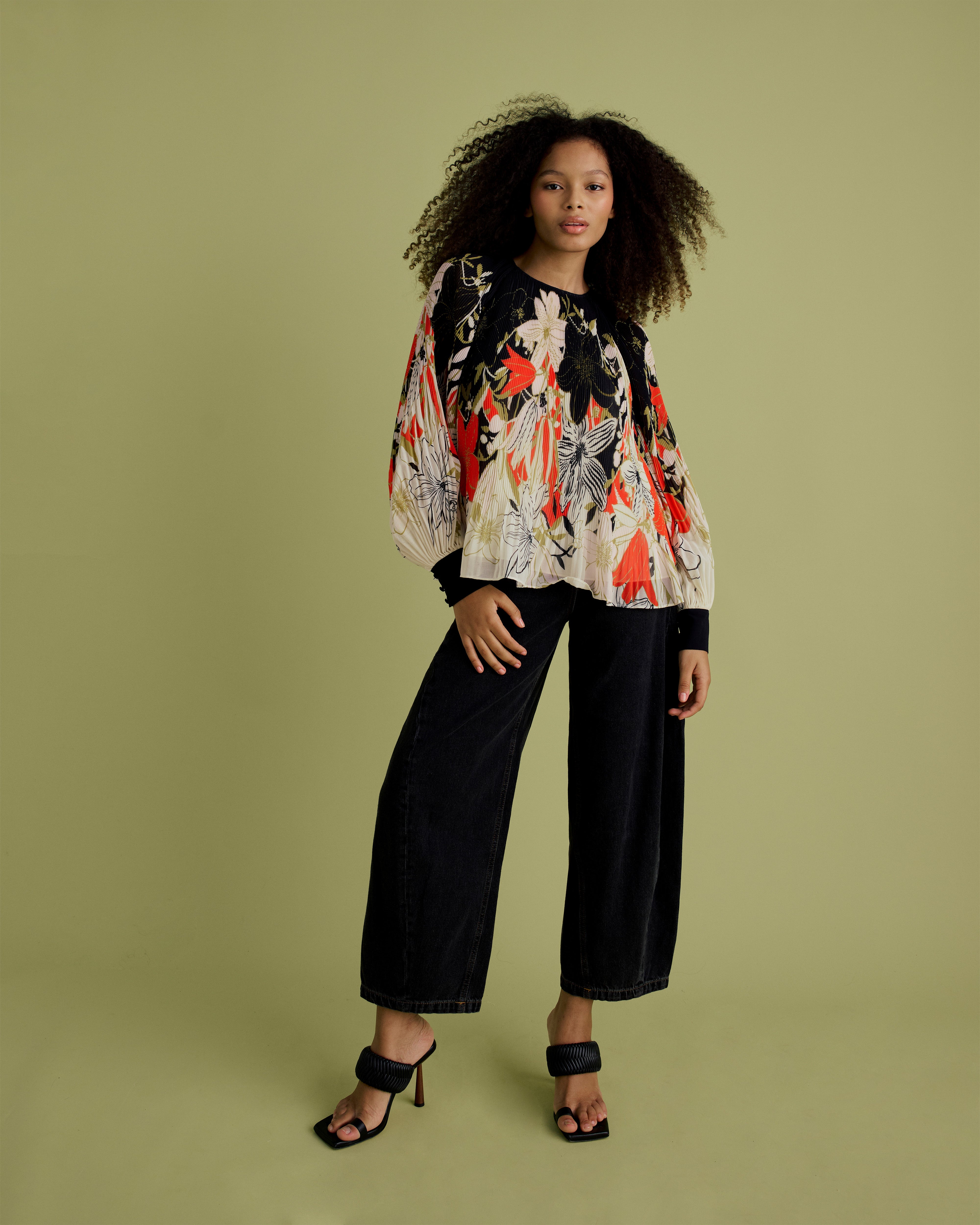 Pleated Blouson Sleeve Top