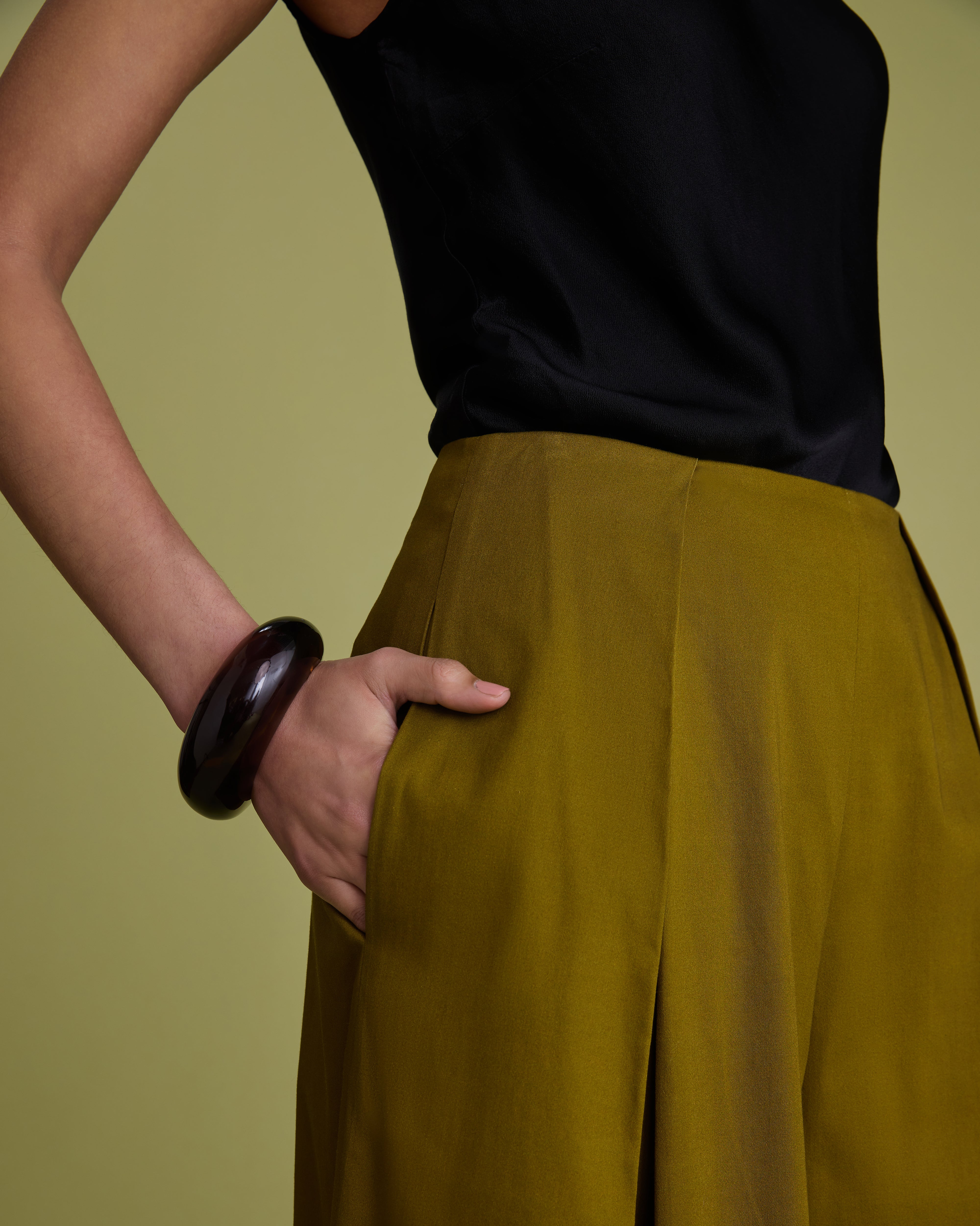 Deep Pleat Wide Leg Trousers